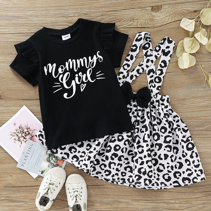 Girls Letter Graphic T-Shirt and Leopard Pinafore Skirt Set