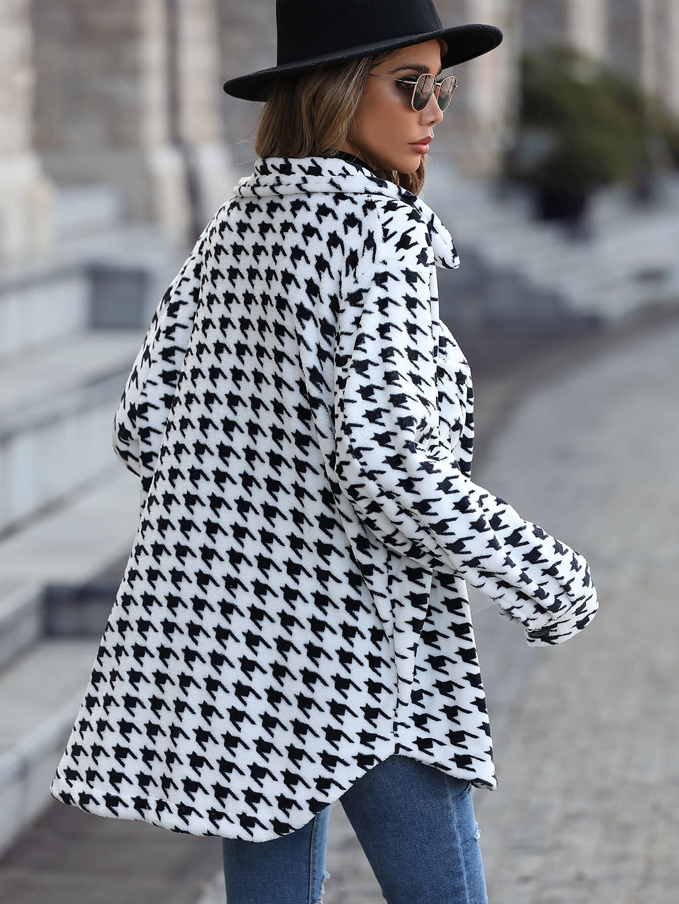 Houndstooth Side Slit Jacket with Breast Pockets